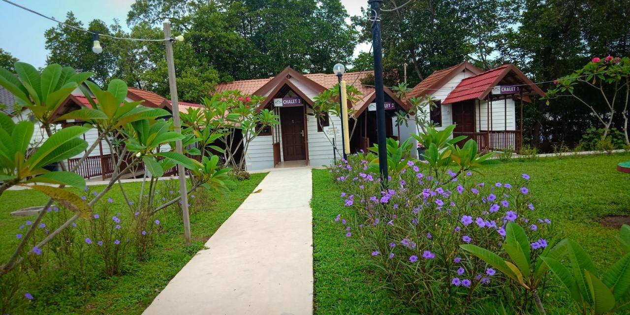 Noor Arfa River Chalet Kuala Terengganu Exteriör bild
